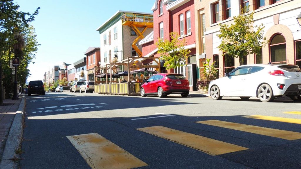 Le centreville de Thetford Mines sous la loupe Courrier Frontenac