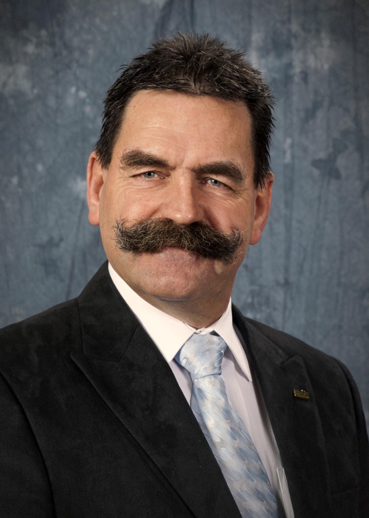 Gérald Grenier toujours maire de SteClotilde Courrier Frontenac