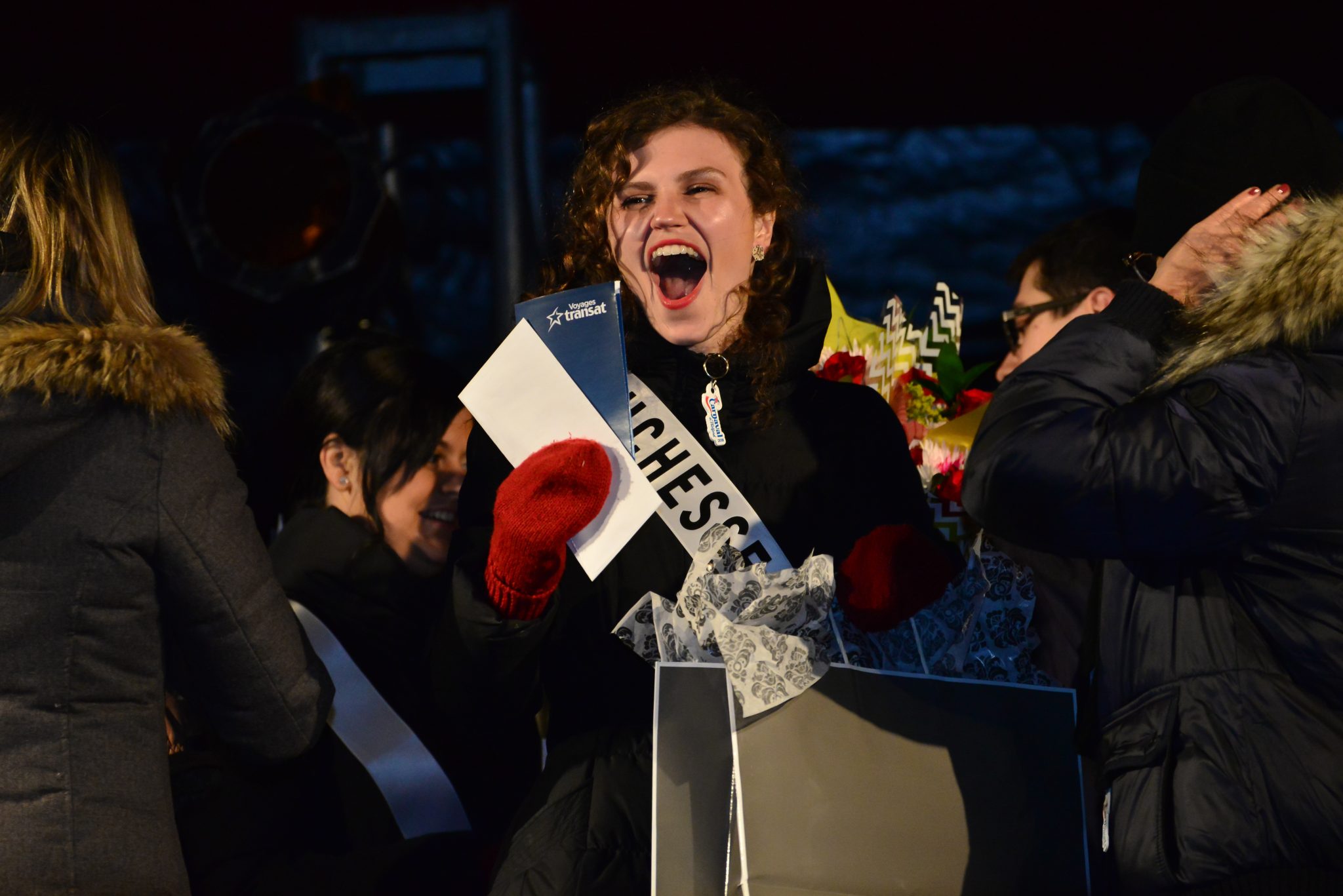 Catherine Gamache couronnée reine du Carnaval Courrier Frontenac