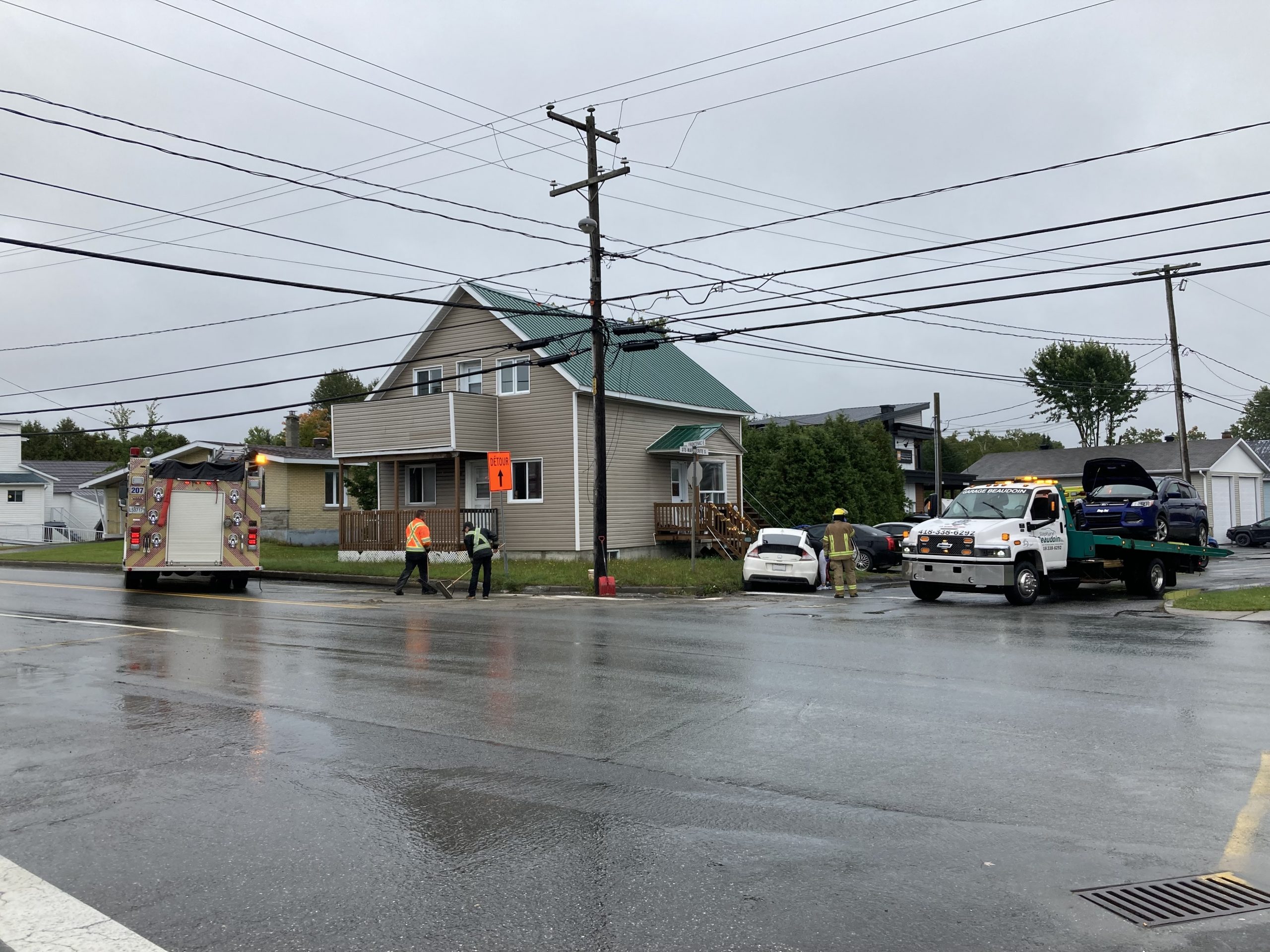 Accident dans le secteur Robertsonville à Thetford Mines Courrier