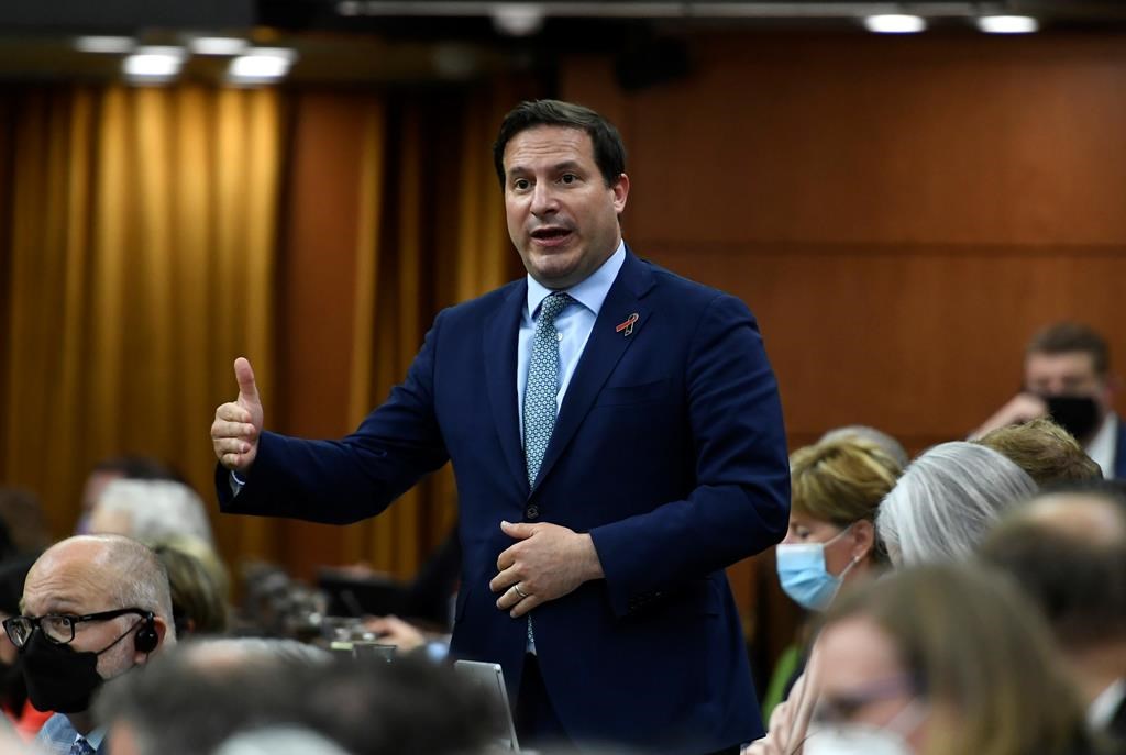 Marco Mendicino défend la GRC de ne pas divulguer les détails de la ...