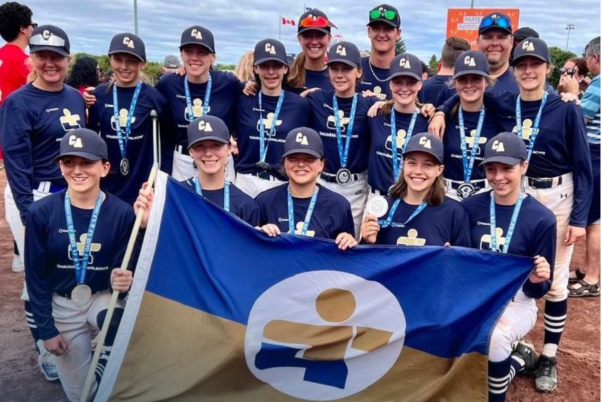 ChaudièreAppalaches remporte l'argent en baseball féminin Courrier