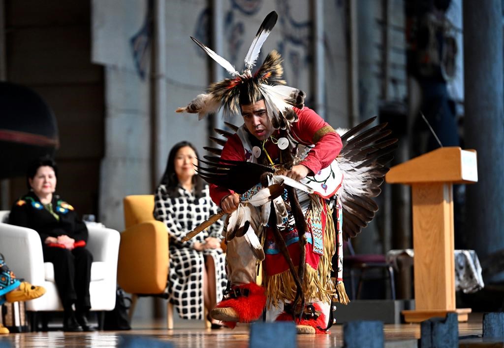 Le Canada adhère à un accord de coopération économique avec les Autochtones